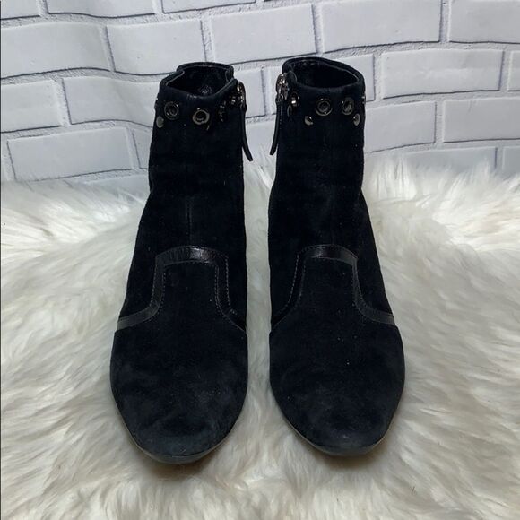 Tod's Black Suede Studded Kitten Heel Boot… - Picture 2 of 7